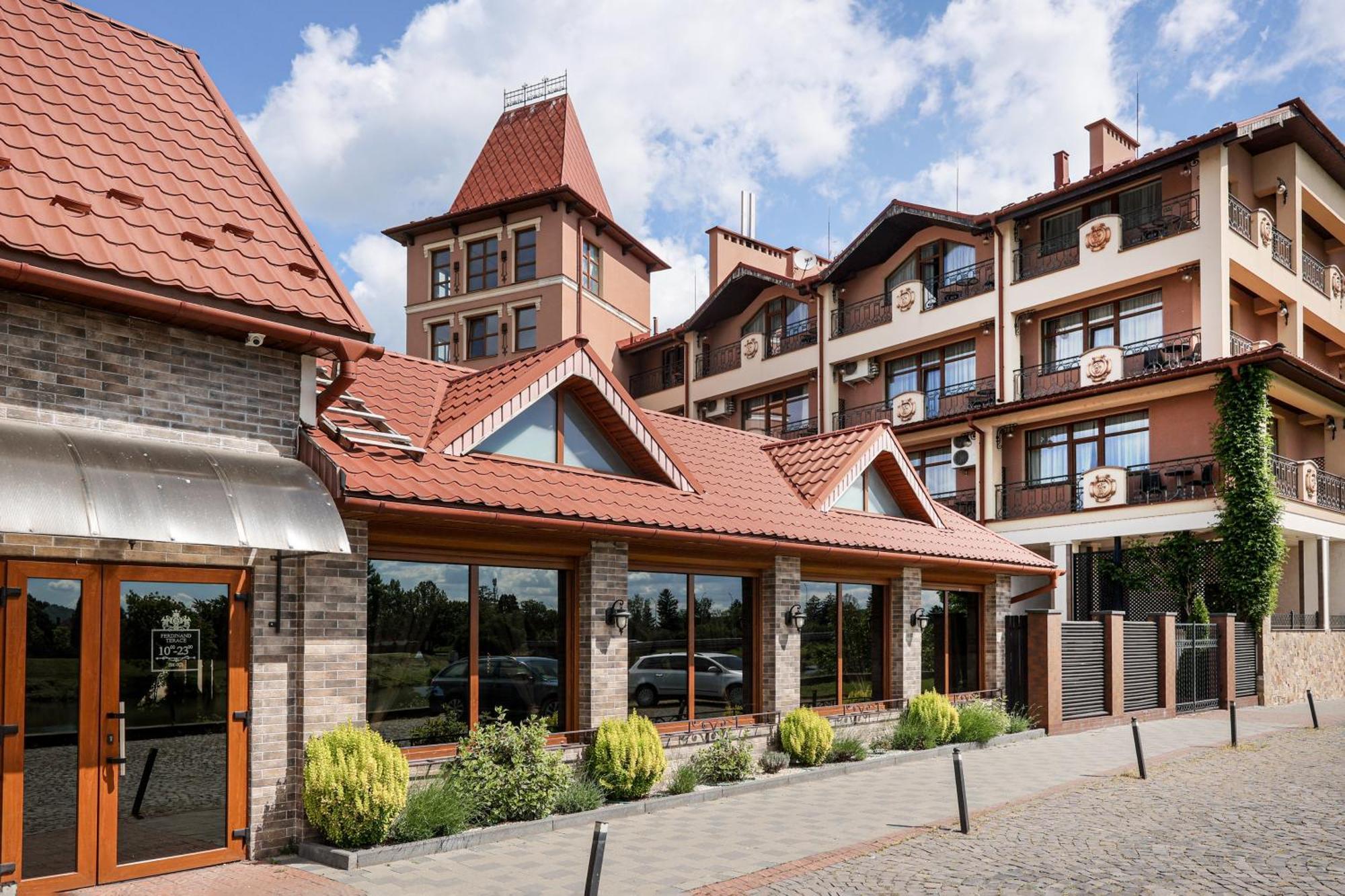 Hotel Ferdinand Mukatschewo Exterior foto